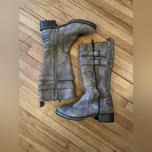 Matisse weathered looking leather riding boots size 6.5